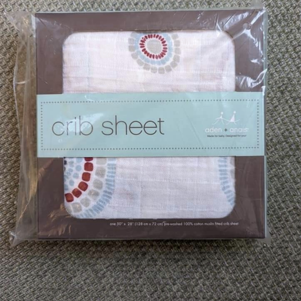 Aden & Anais crib sheet NEW